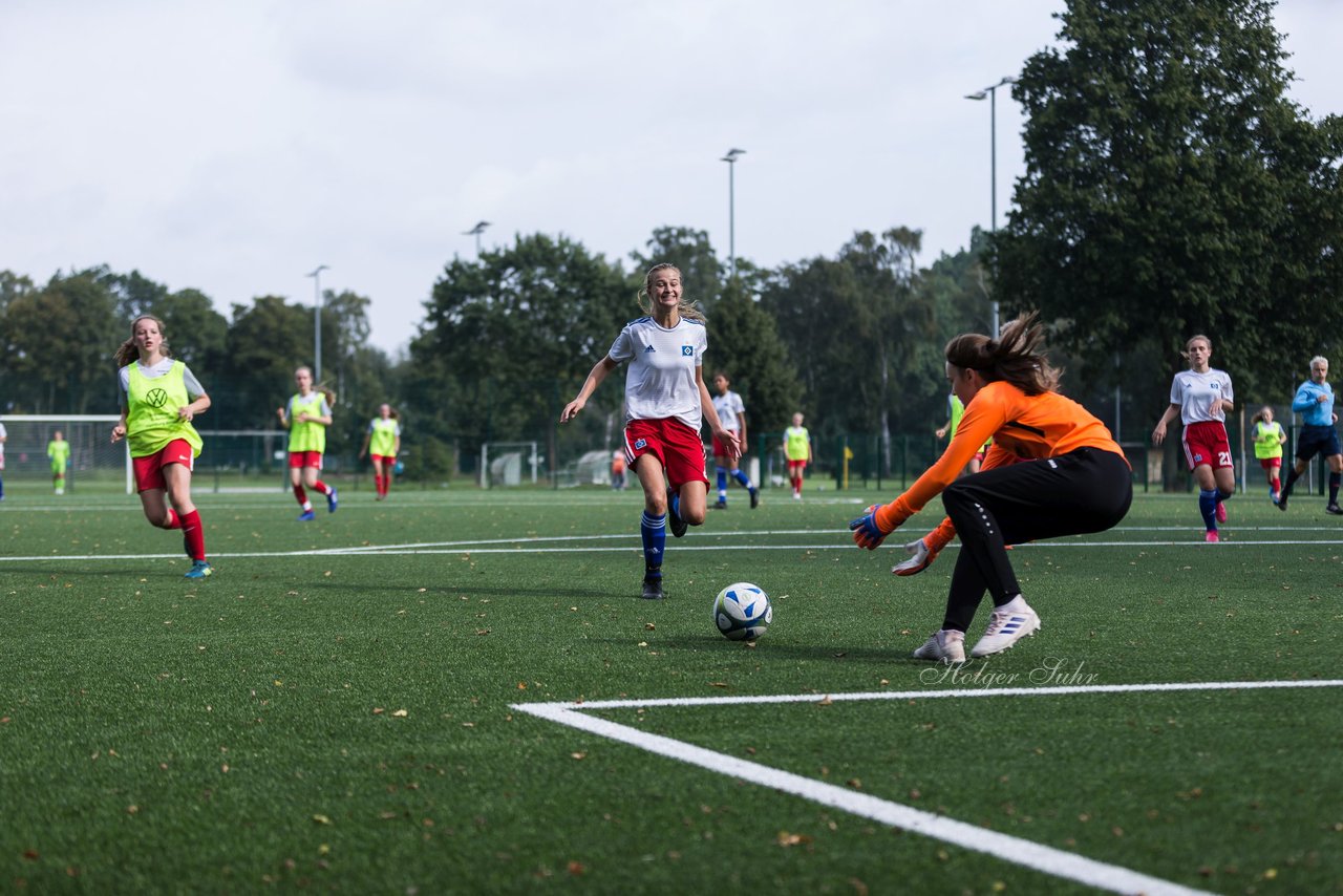 Bild 326 - C-Juniorinnen HSV - Walddoerfer : Ergebnis: 9:1